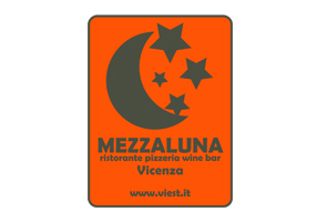 RISTORANTE PIZZERIA MEZZALUNA @ HOTEL VIEST