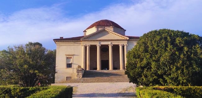 TOUR GUIDATO ALLA ROCCA PISANA