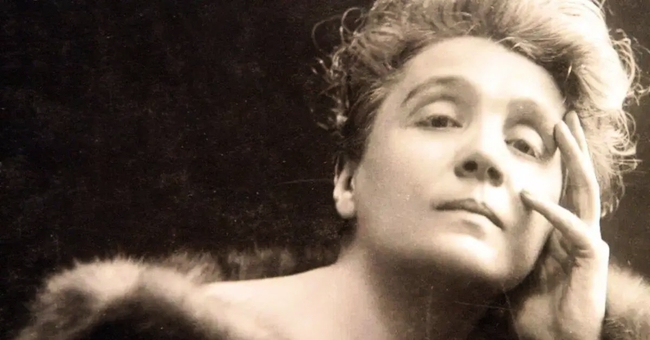 ELEONORA DUSE - UNA VITA NEL TEATRO, IL TEATRO IN UNA VITA